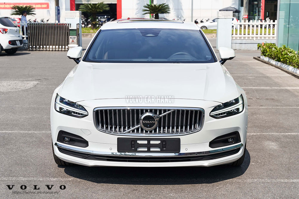 Volvo S90 2023