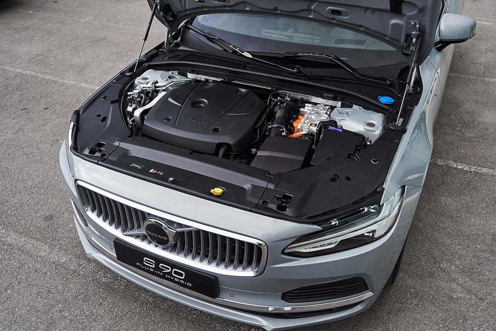 Volvo S90 Plug- In Hybrid Ultra 2025