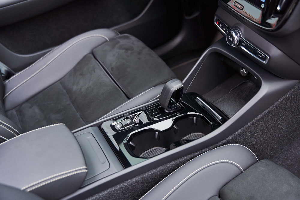 Volvo XC40 2023