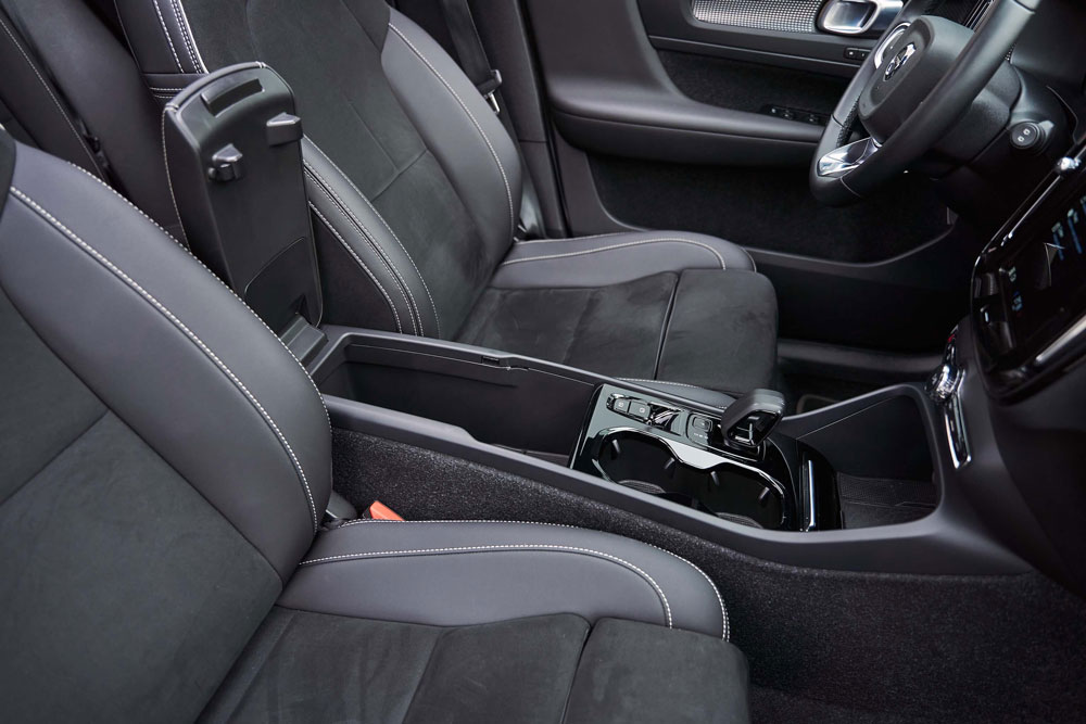 Volvo XC40 2023