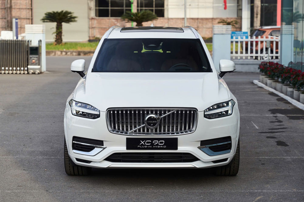 Xe Volvo XC90 giá bao nhiêu? Cập nhật giá bán 2025 Xe Volvo XC90 giá bao nhiêu?