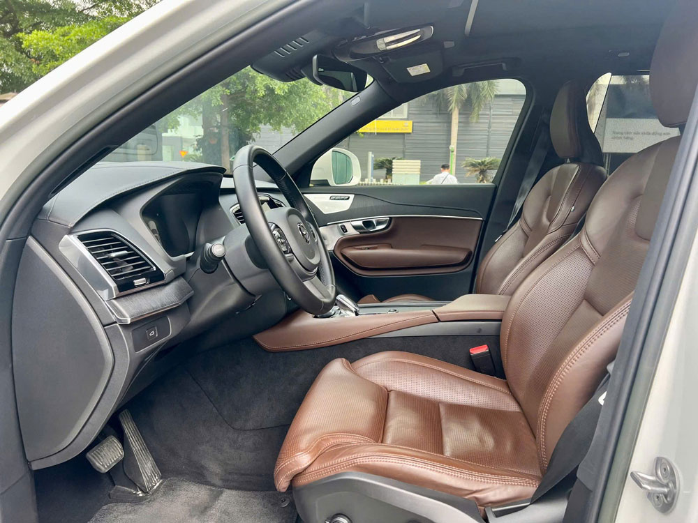 Volvo XC90 B6 Ultimate 2022 Volvo XC90 B6 Ultimate 2022