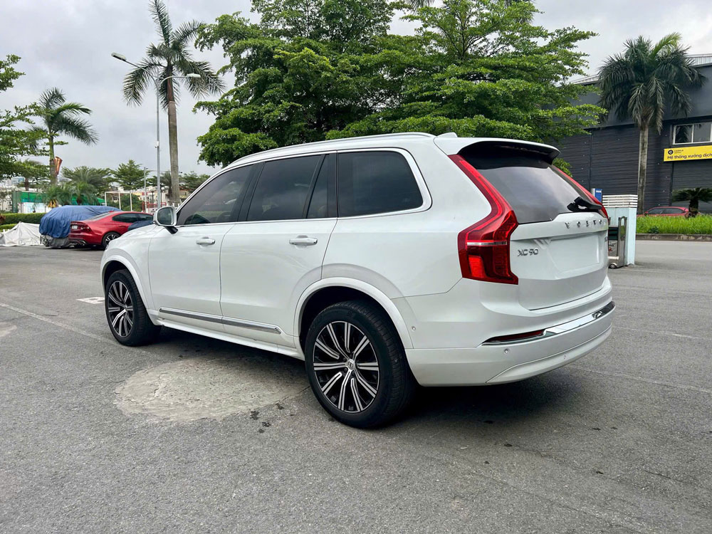Volvo XC90 B6 Ultimate 2022 Volvo XC90 B6 Ultimate 2022