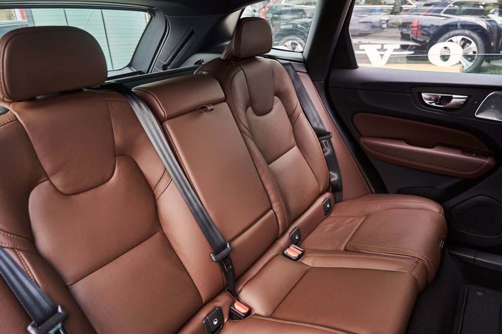 So sánh Volvo XC60 và BMW X3