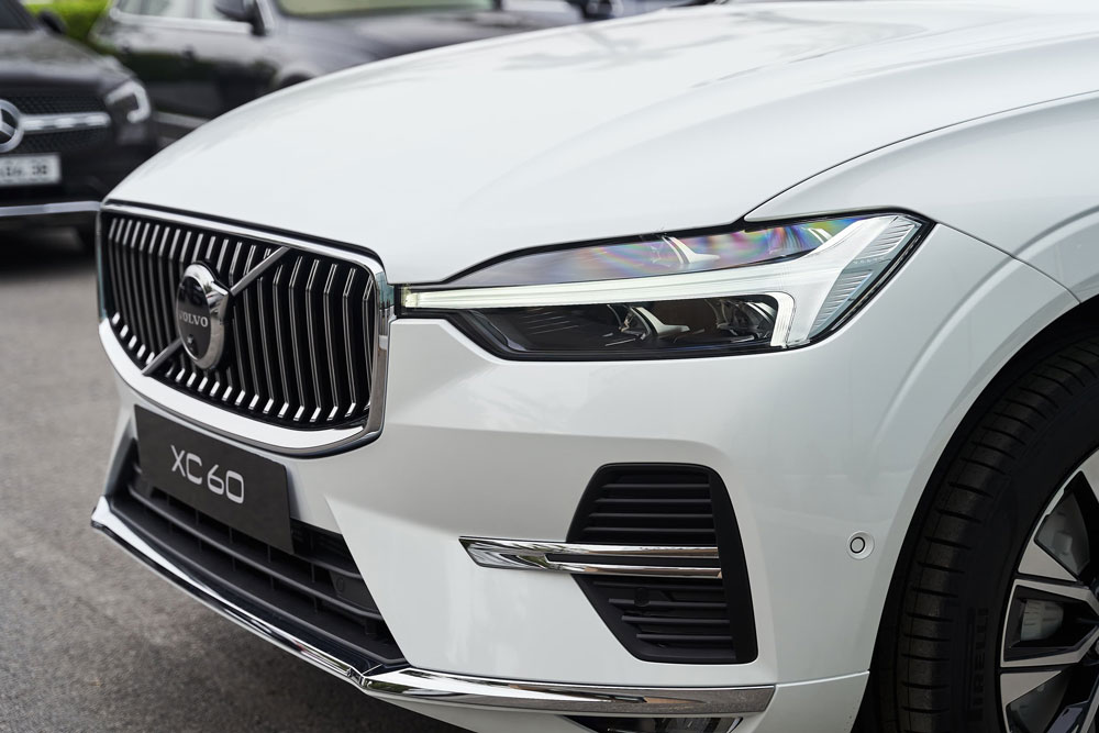 So sánh Volvo XC60 và BMW X3