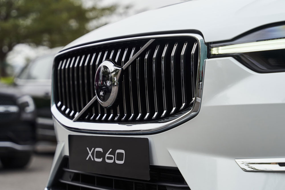 So sánh Volvo XC60 và BMW X3