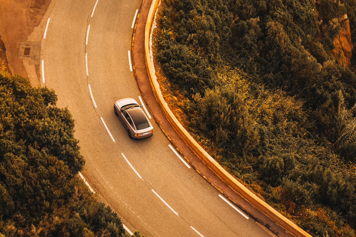 Volvo ES90 
