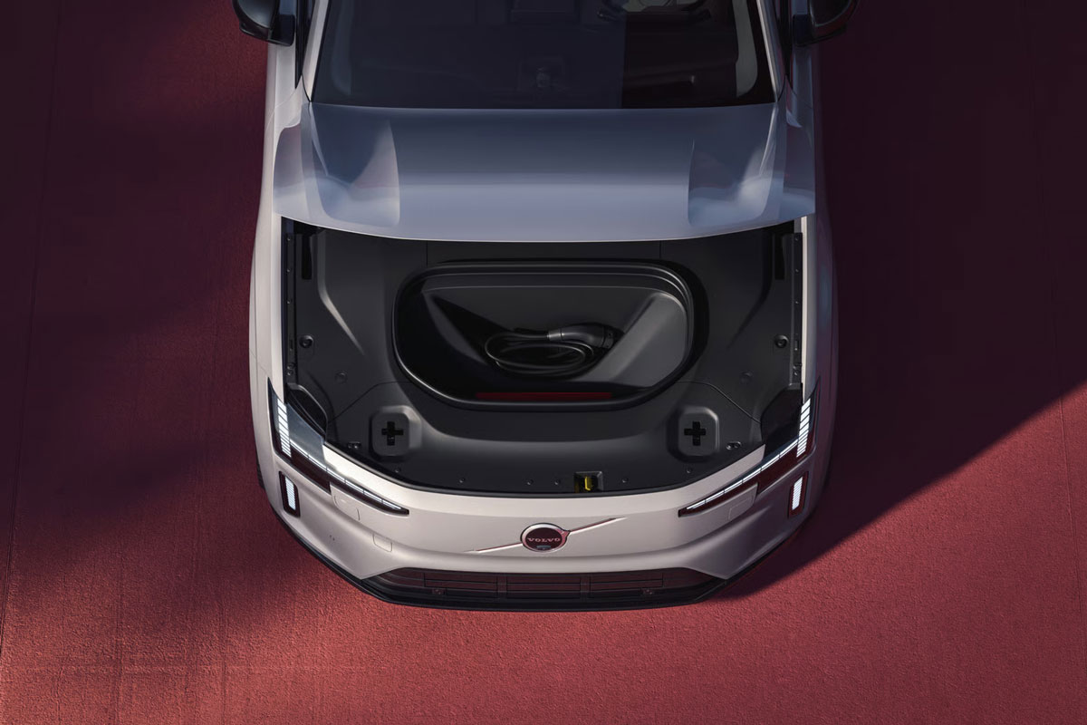 Volvo ES90