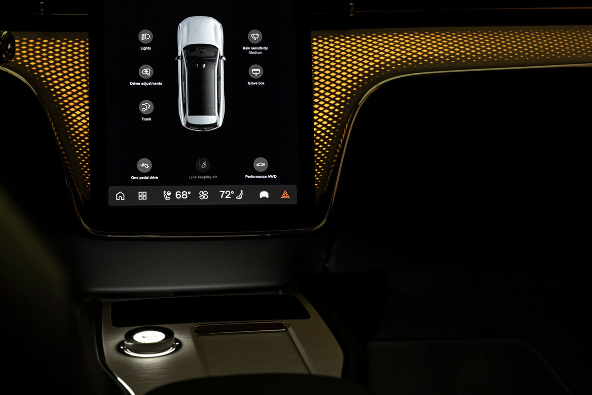 Volvo EX90