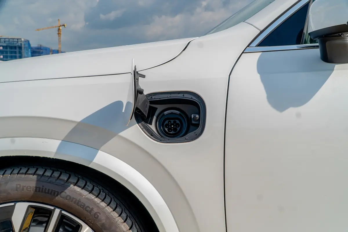 Volvo XC90 Hybrid